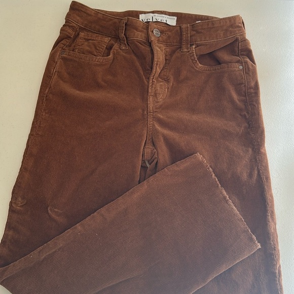 Velvet by graham & spencer - Picture 1 of 4